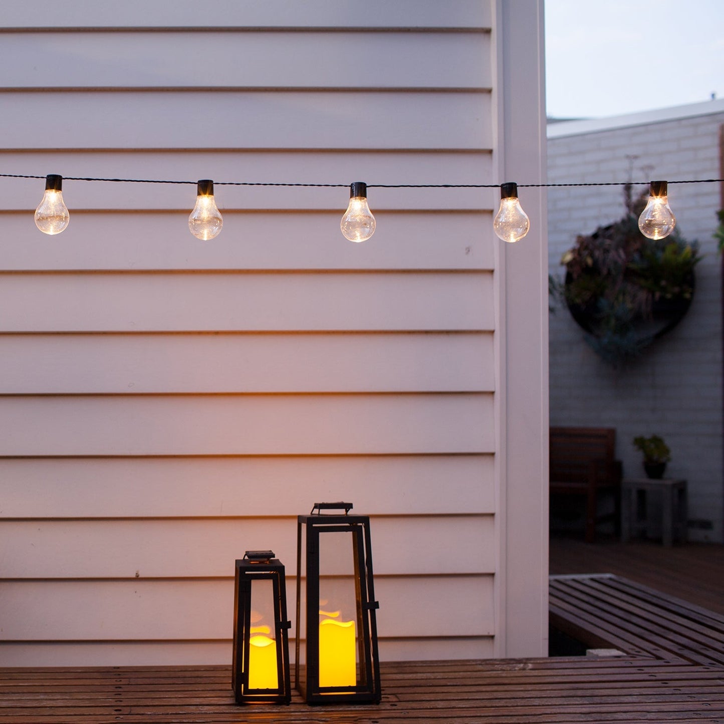 20 Warm White Carnival Solar Festoon Lights